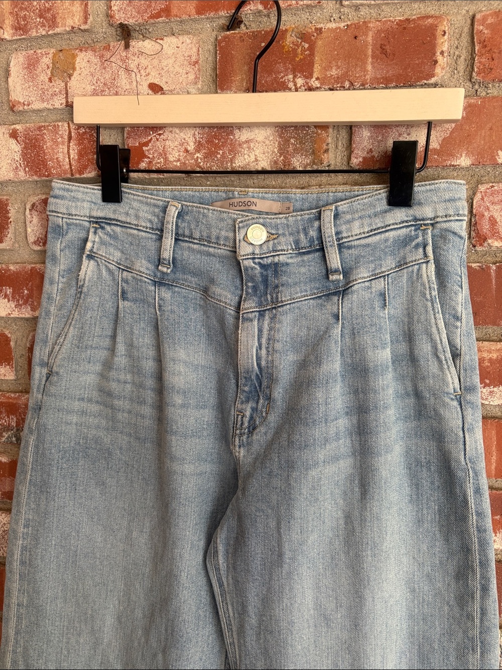 Hudson Jodie Pleated High-Rise Wide-Leg Jeans size 28 - Picture 9 of 14